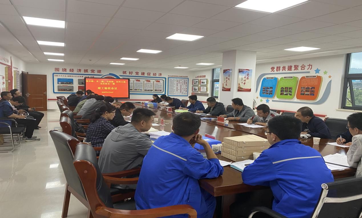 市質(zhì)監(jiān)站對瑞豐路、涇河大道、東二路（北段）、北區(qū)給水（一期）進(jìn)行竣工驗收(圖2)