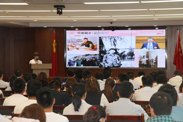 泓源公司黨委舉辦“培育泓源精神，勇?lián)鷩?guó)企使命”主題演講比賽(圖4)