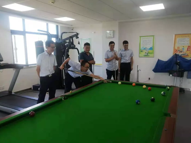 泓源公司臺球興趣小組開展活動(dòng)(圖3) 泓源公司臺球興趣小組開展活動(dòng)(圖3)