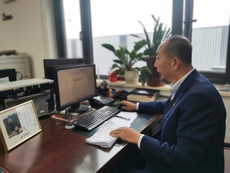 2021年度“泓源榜樣” 揭曉(圖6) 2021年度“泓源榜樣” 揭曉(圖6)